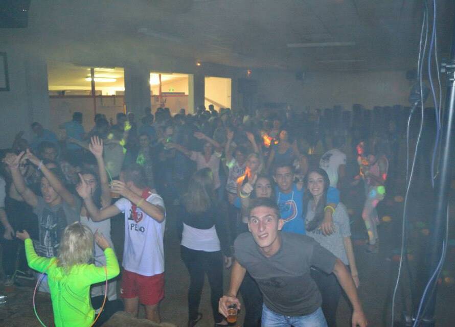 Soirée privée animée par DJ dans le Béarn
