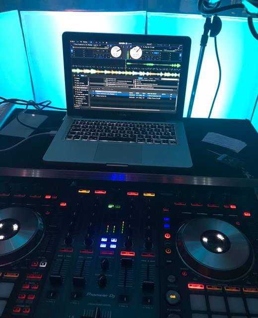 DJ Pau – animation musicale Eclectik Musik